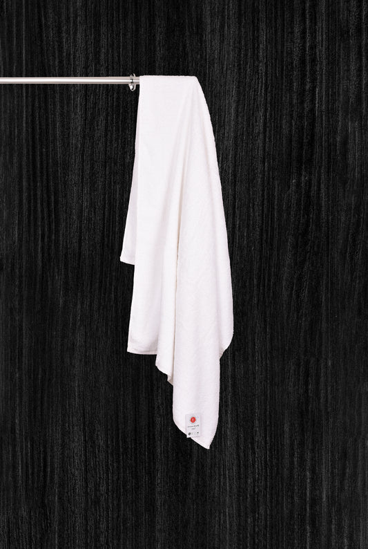 White Bath Towel -450 GRAMS
