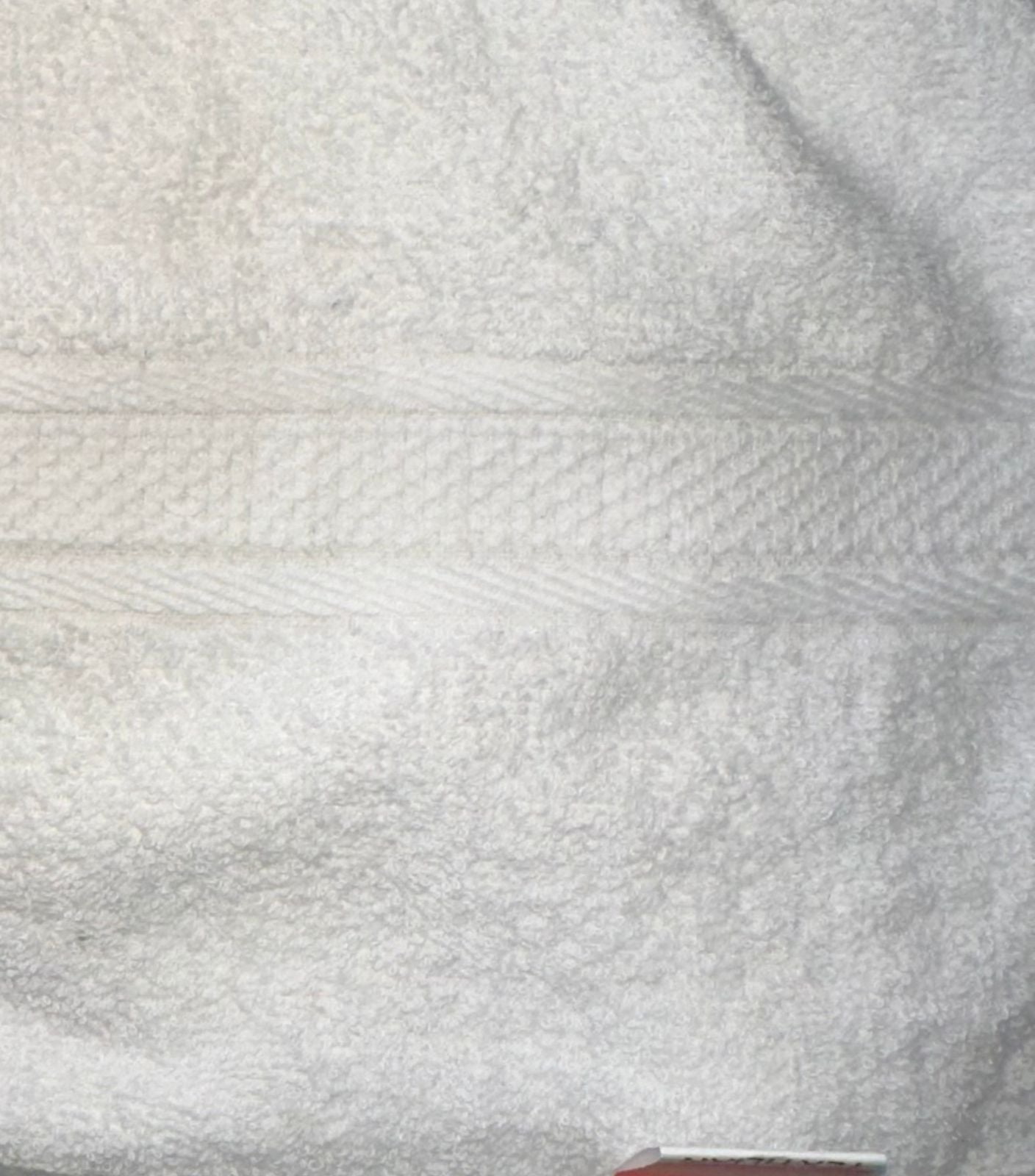 White Bath Towel -450 GRAMS