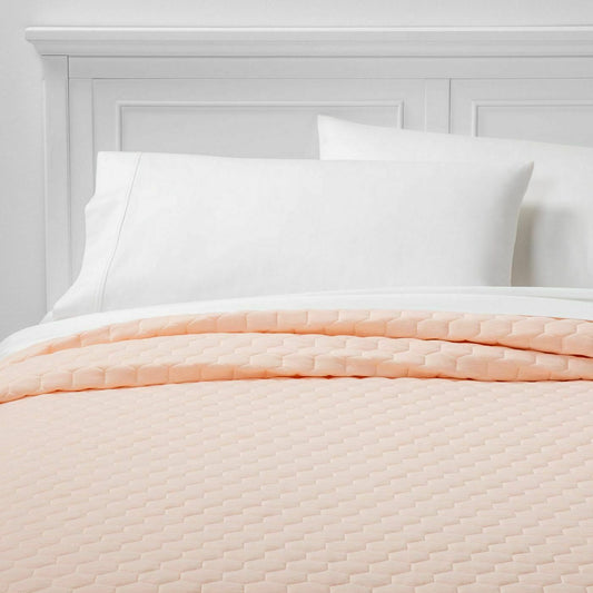 Light Pink Knitted Quilt